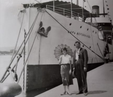 Петър и Дина Безуханови във Варна, 1940